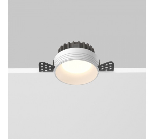 Встраиваемый светильник Maytoni Technical Okno DL055-8W3-4-6K-TRS-W