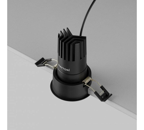 Встраиваемый светильник Maytoni Dip DL116-10W-2.7K-B