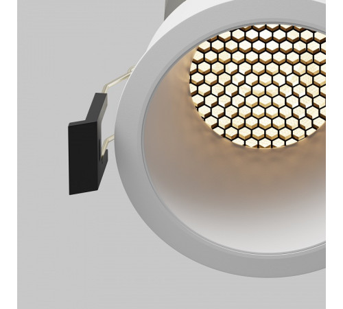 Встраиваемый светильник Maytoni DL118-15W-3K-W