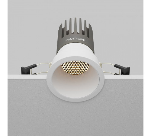 Встраиваемый светильник Maytoni DL118-15W-3K-W