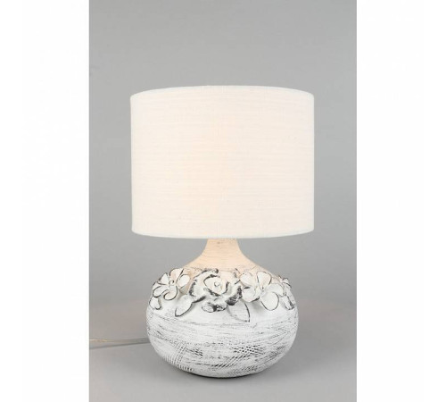 Настольная лампа декоративная Omnilux Valdieri OML-16504-01