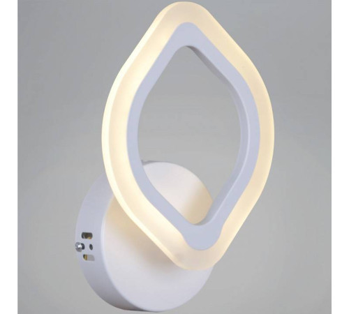 Бра Reluce 02301-1 02301-0.2-01 WH