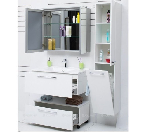 Пенал De Aqua Тока 1 R с бельевой корзиной белый 1760х350 мм 00167295