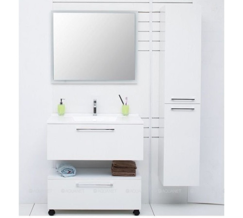 Пенал De Aqua Тока 1 R с бельевой корзиной белый 1760х350 мм 00167295