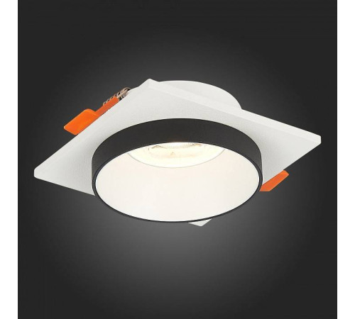 Встраиваемый светильник ST-Luce Chomia ST206.518.01