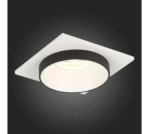 Встраиваемый светильник ST-Luce Chomia ST206.518.01