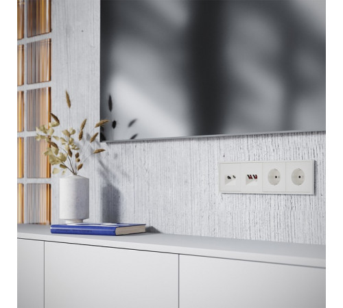 Накладка для ТВ-розетки и RJ-11 или RJ-45 Voltum S70 VLS002713