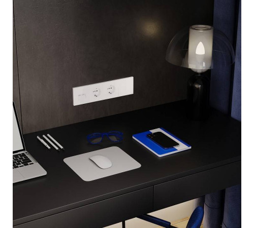 Рамка на 4 поста Voltum S70 VLS100401