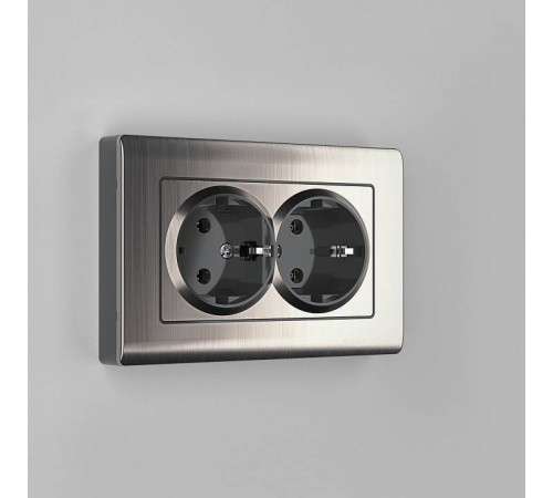 Розетка двойная с заземлением, без рамки Werkel W117 4 W1172002
