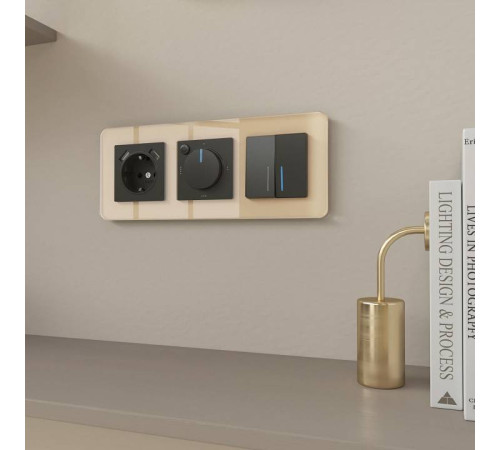 Рамка на 3 поста Werkel Elite (айвори, стекло) W0032443