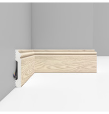 Плинтус напольный DECOMASTER D005-82 ДМ 79х13х2400 мм D005-82 ДМ