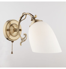 Бра классическое с плафоном 22010/1 античная бронза