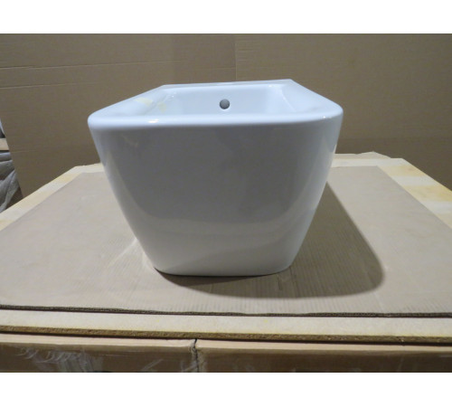 Биде подвесное GSI Nubes 550x350 мм с отверстием под смеситель без крепежа 9665111