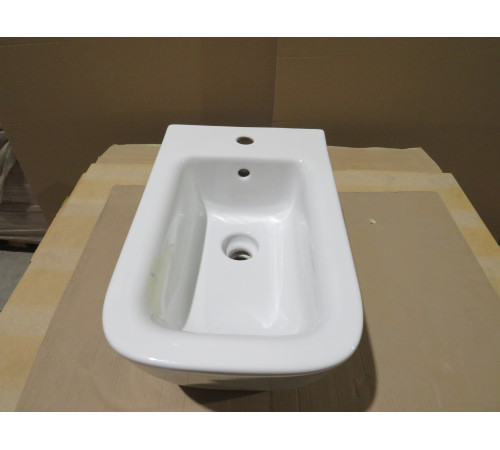 Биде подвесное GSI Nubes 550x350 мм с отверстием под смеситель без крепежа 9665111