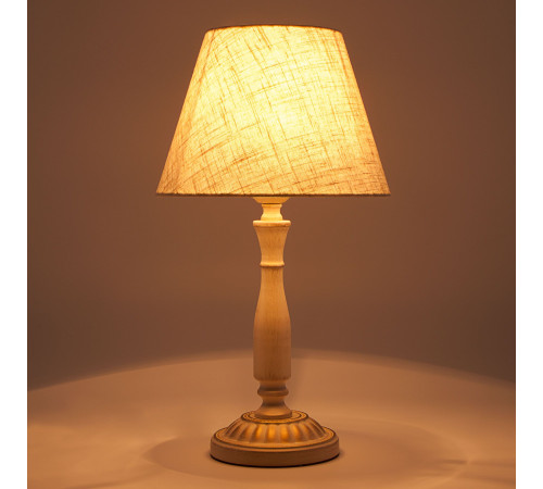 Классическая настольная лампа 01060/1 белый с золотом