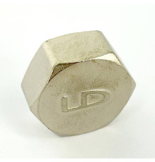 Заглушка латунная LD Pride 1/2 ВР никелированная 67.504.15
