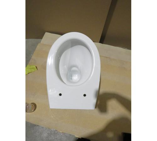 Уценка. Унитаз подвесной безободковый GSI Modo 520х370 мм белый глянцевый 981611_УЦ/8