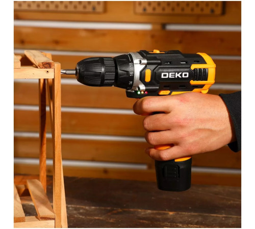 Дрель-шуруповерт аккумуляторная DEKO DKCD12V 12 В 2x1.5 Ач кейс DKCD12V