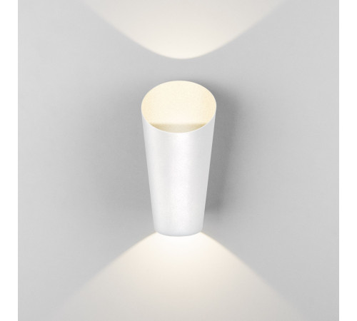 Уличный настенный светодиодный светильник Tronc IP54 1539 TECHNO LED белый