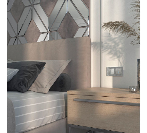 Выключатель одноклавишный с подсветкой (Hammaer серебряный) W1210106