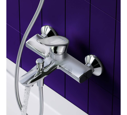 Смеситель для ванны и душа однорычажный DORFF Ultra D5010000