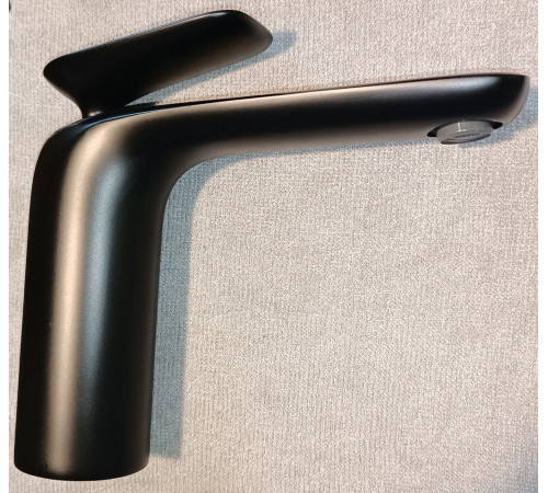 Смеситель для раковины AQUAMET Como AQM6510MB черный матовый AQM6510MB_1411