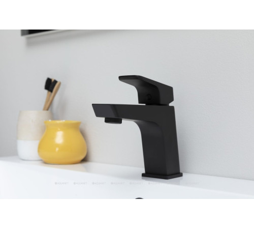 Смеситель для раковины Aquanet Gotic черный матовый AF440-10B