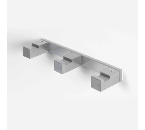 Крючок для ванной тройной Colombo Design MiniQ хром CD137.CR