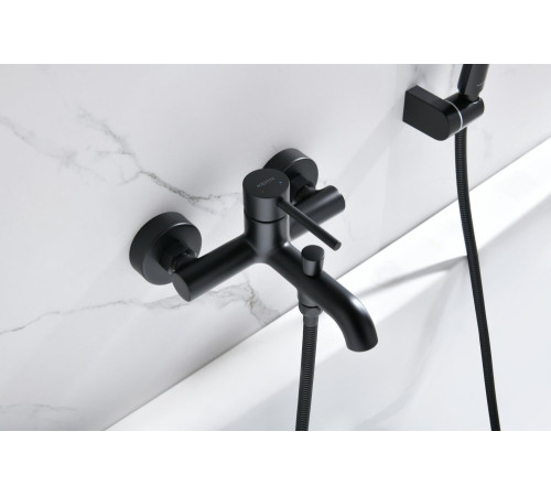 Смеситель для ванны Aquanet Европа с душевым набором 3jet матовый черный AQ1349MB