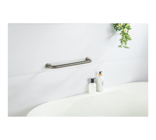 Поручень Aquatek 450 мм оружейная сталь шлифованный черный хром AQ4995BGM