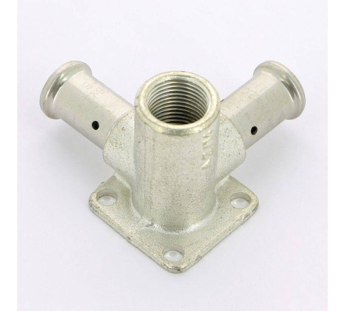 Водорозетка пресс-В проходная HENCO 16х1/2х16 3P-160416