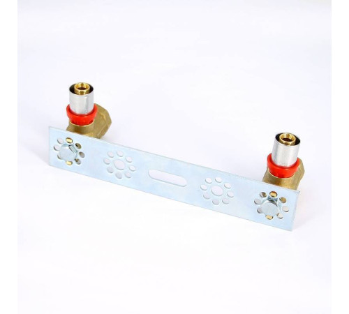 Водорозетка пресс-В двойная на планке с вертикальной подводкой TIEMME 16х1/2 1650024