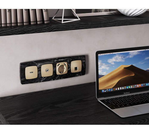 Розетка Ethernet RJ-45 и со шторками, без рамки Ambrella Volt OMEGA MO612005