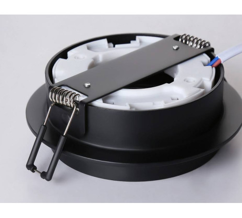 Встраиваемый светильник Ambrella Light TN TN5227