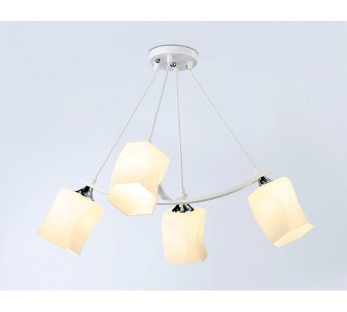 Подвесная люстра Ambrella Light TR TR303156
