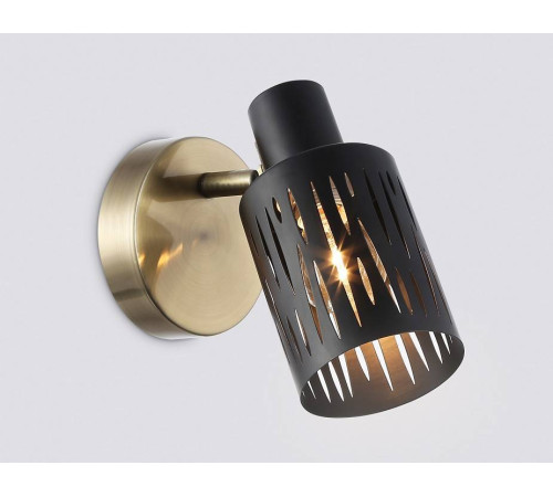 Спот Ambrella Light TR TR8667