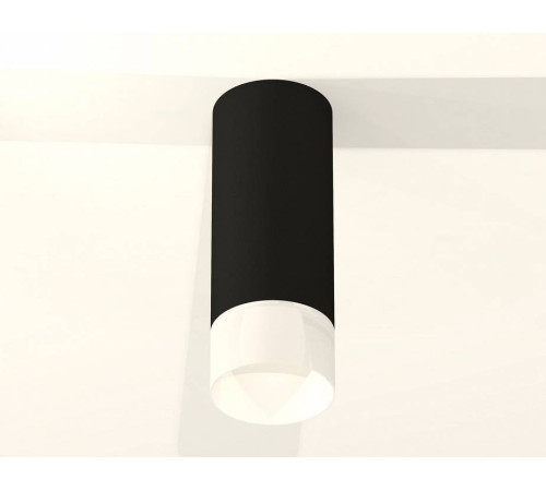 Накладной светильник Ambrella Light XS XS7443016