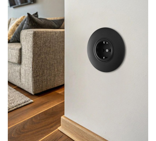 Розетка с заземлением и со шторкой Arte Milano SET08-1 SET08-1-40-1 black