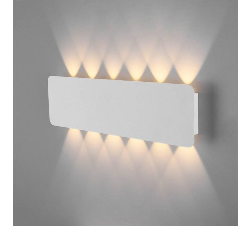 Накладной светильник Elektrostandard Angle a055777