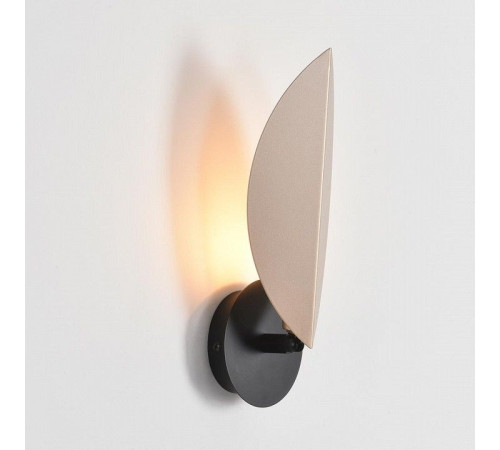 Накладной светильник Lumion MODERNI 8396/1W
