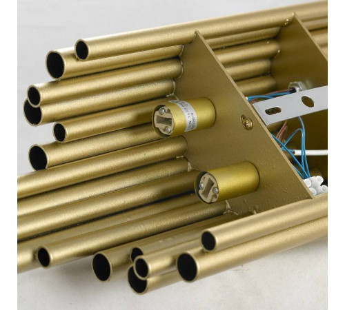 Накладной светильник Lussole LSP-8475 LSP-8475