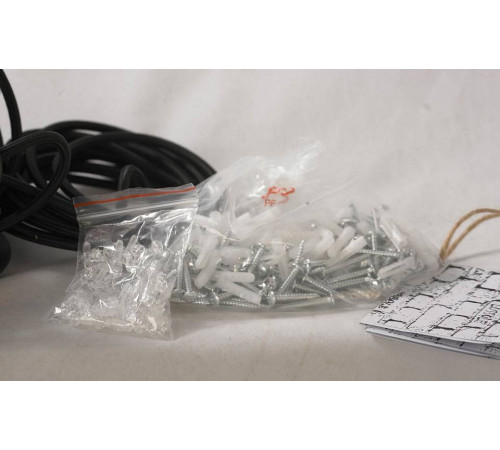 Подвесная люстра Lussole Fairbanks LSP-9554