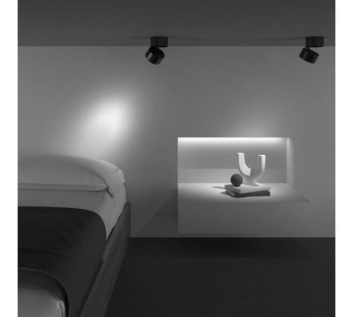 Светильник на штанге Maytoni Yin C084CL-15W4K-B