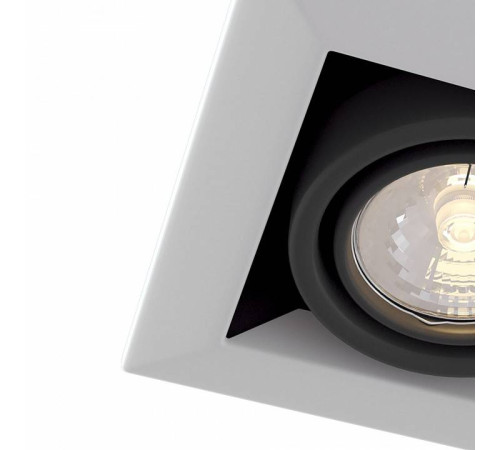 Встраиваемый светильник Maytoni Metal Modern DL008-2-01-W