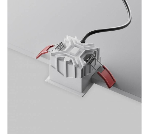 Встраиваемый светильник Maytoni Alfa LED DL043-01-10W3K-SQ-W-1