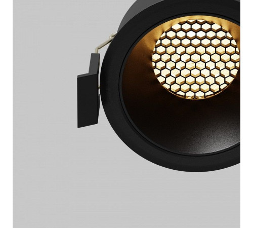 Встраиваемый светильник Maytoni DL115-10W-3K-B