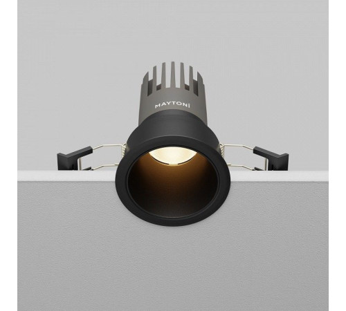 Встраиваемый светильник Maytoni DL116-10W-3K-B