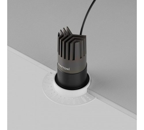 Встраиваемый светильник Maytoni DL120-10W-3K-TRS-B