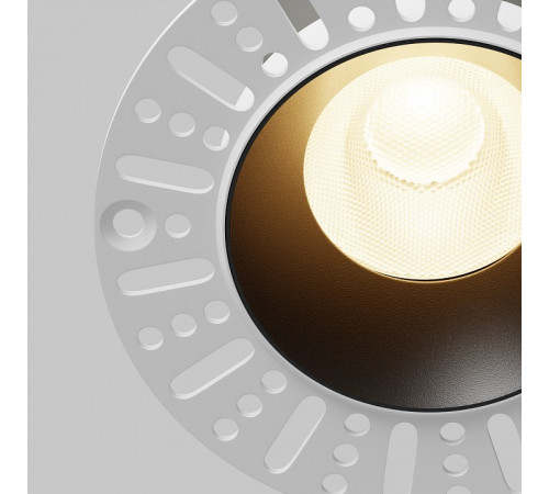 Встраиваемый светильник Maytoni DL121-15W-3K-TRS-B