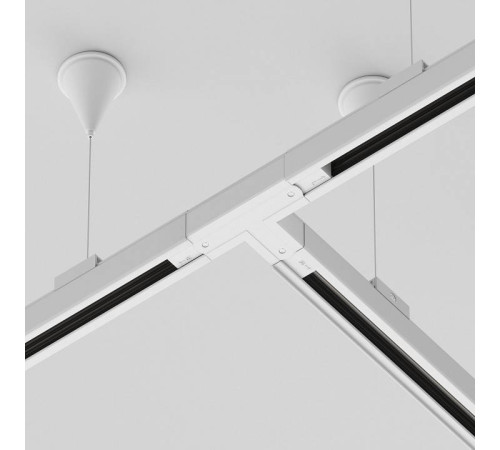 Соединитель T-образный для треков Maytoni Accessorises TRA005CT-31W-R